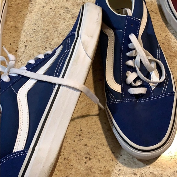 Vans - Picture 1 of 1